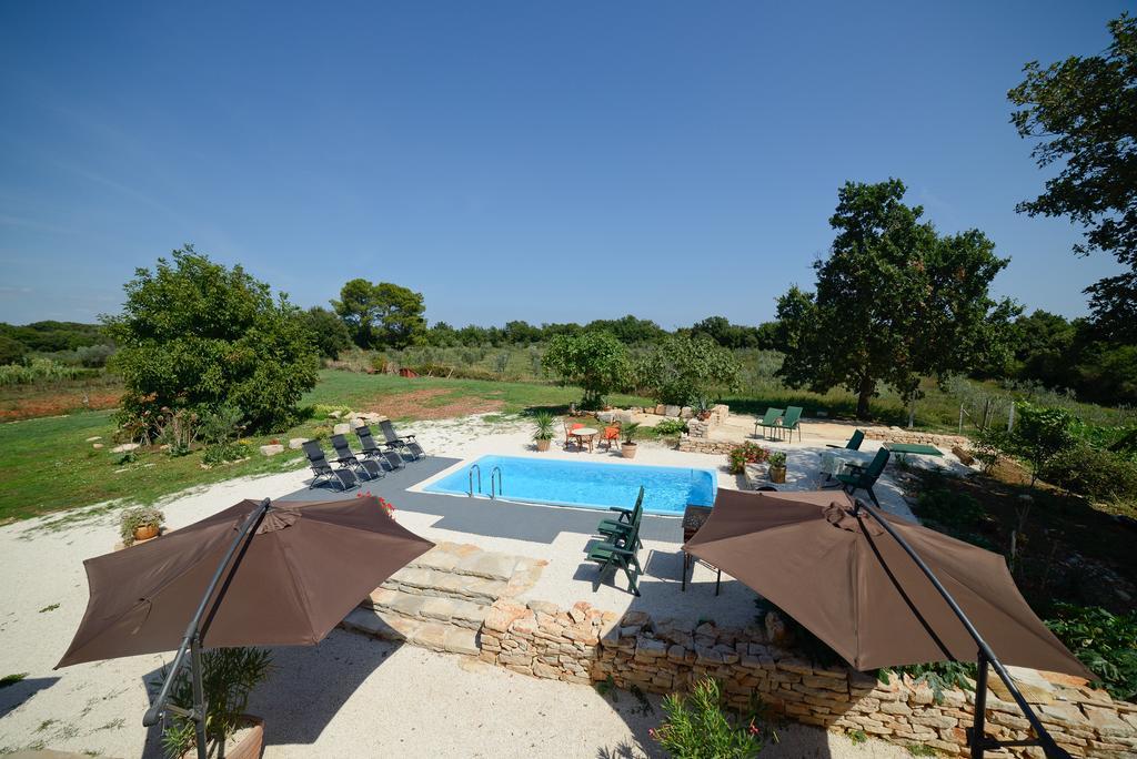 Beautiful Villa Palera With Private Pool Near Pula Ližnjan 외부 사진