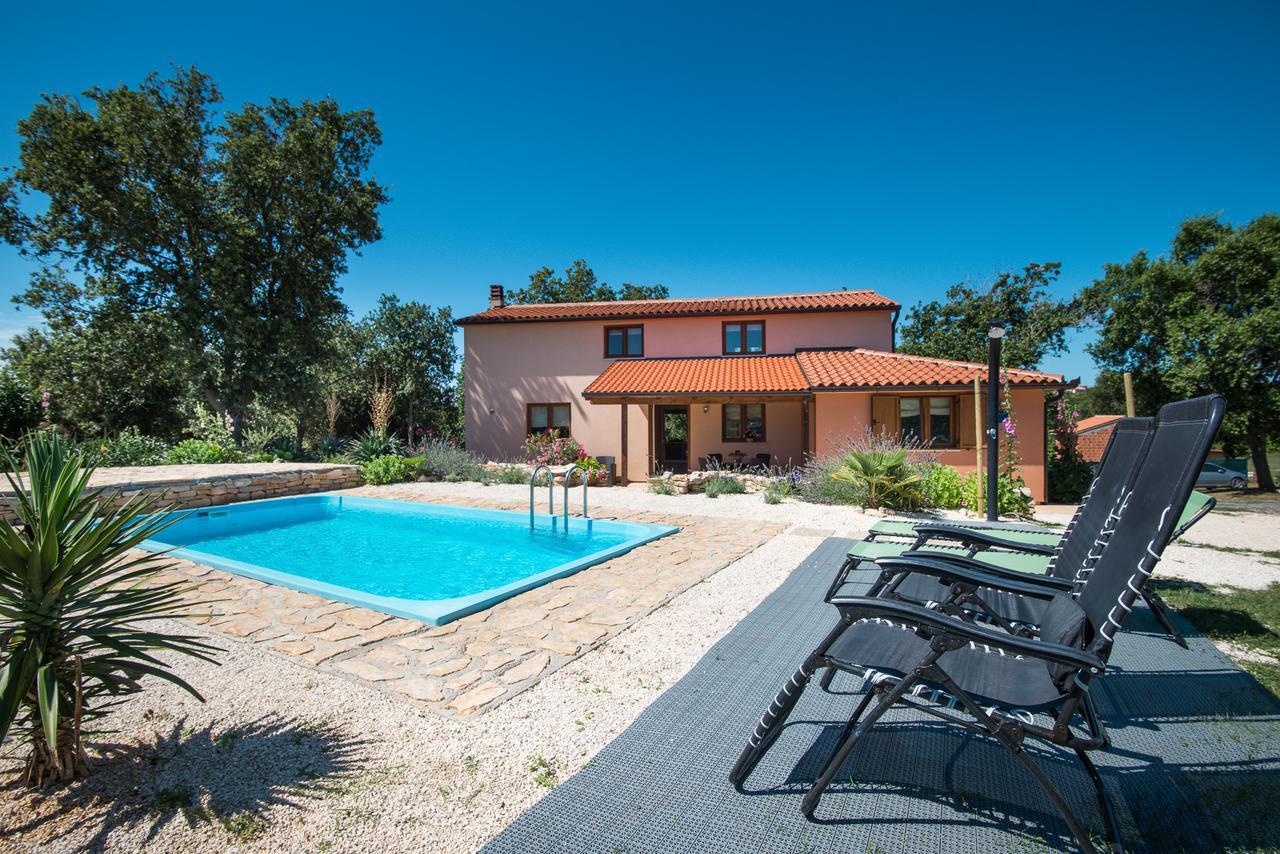 Beautiful Villa Palera With Private Pool Near Pula Ližnjan 외부 사진